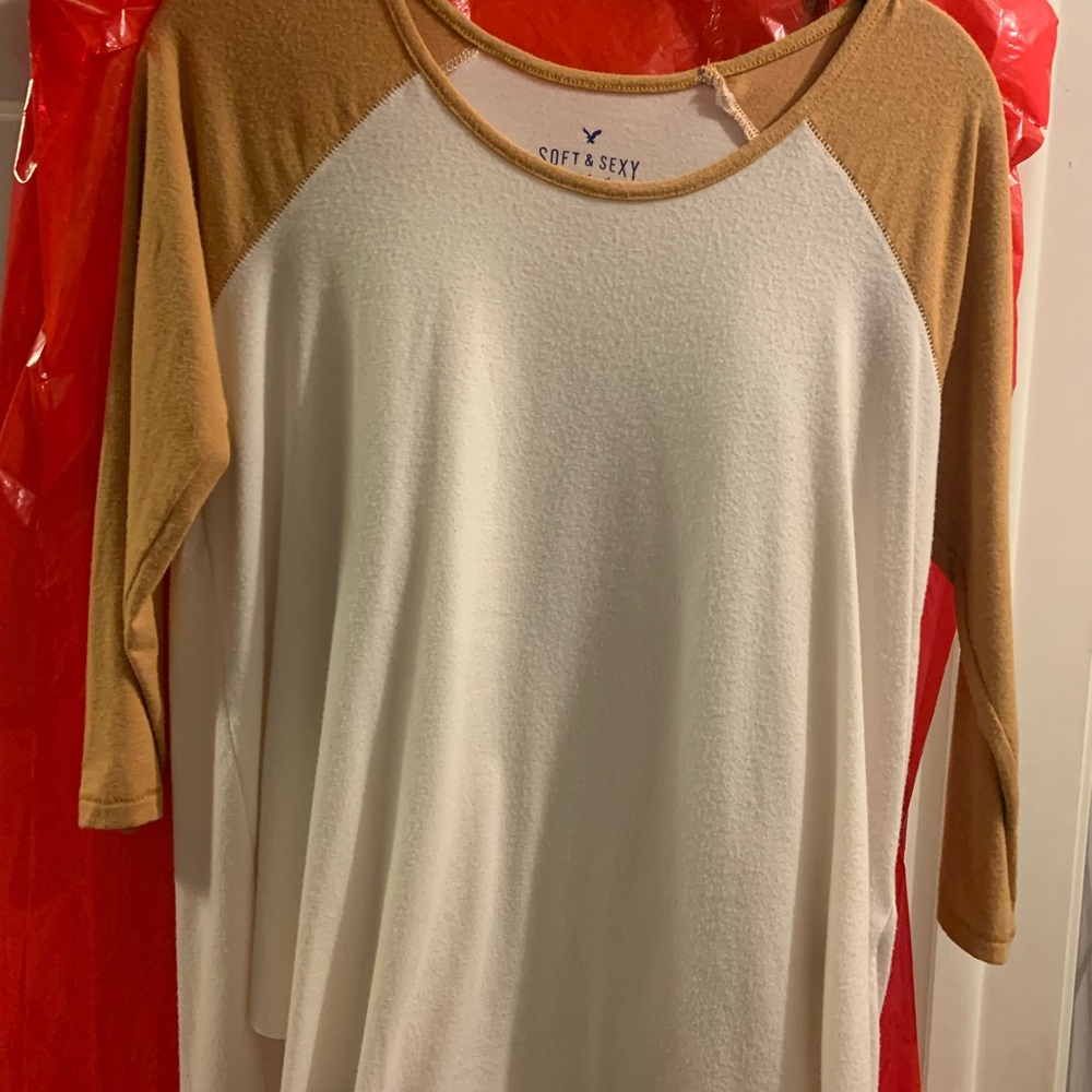 3/4 sleeve AEO plush top